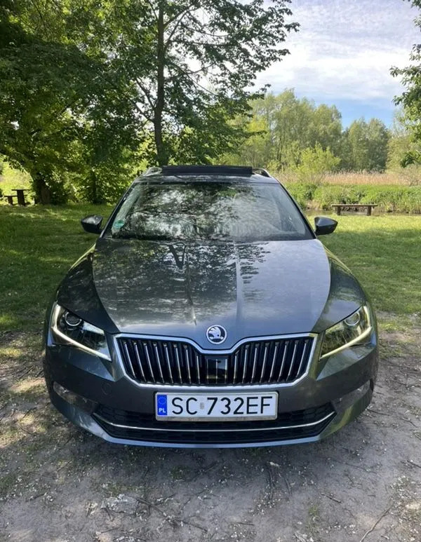 skoda Skoda Superb cena 72900 przebieg: 177000, rok produkcji 2017 z Częstochowa